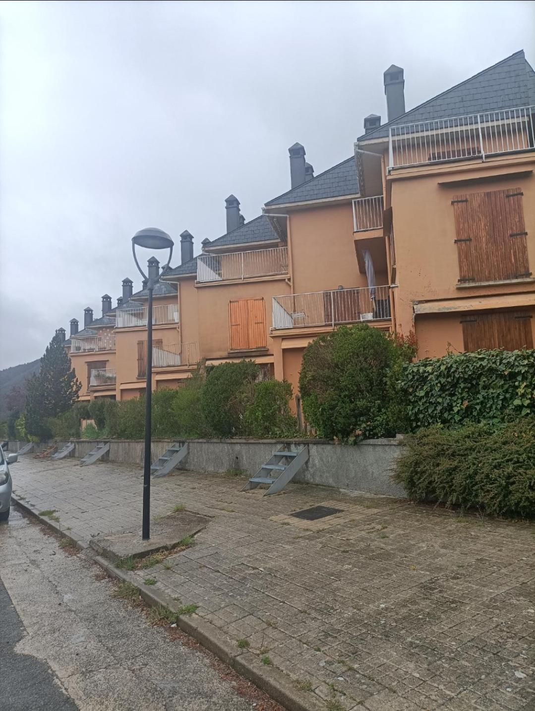 Apartamento Los Pajaritos Villanúa Exterior foto